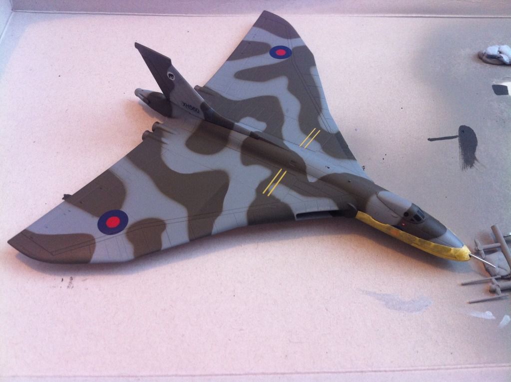 18B7F822-B5F9-4716-A76F-E00FB46A07E2-121