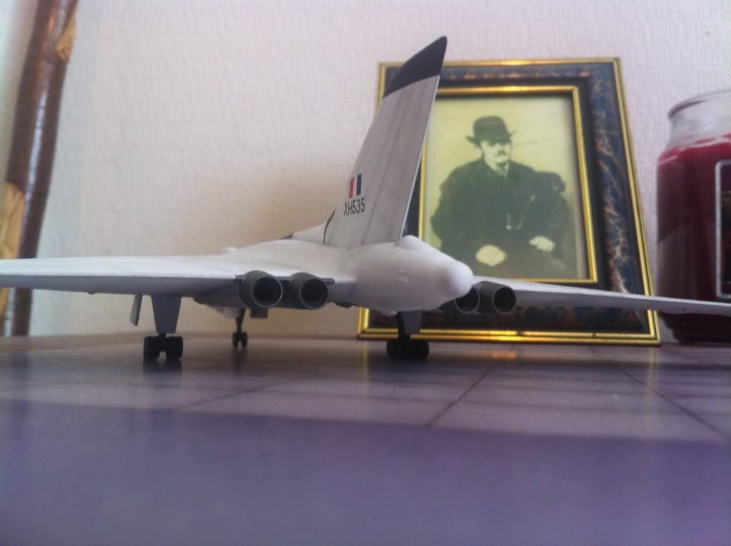 B53C42C5-3D42-4133-ACE1-6CAA0E359C92-105