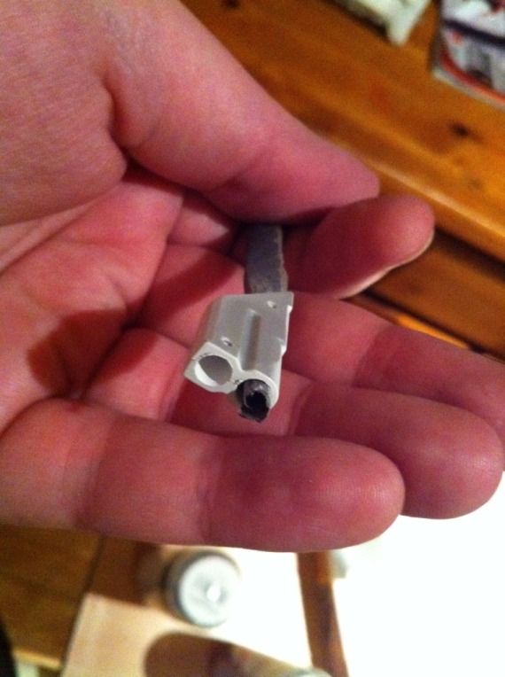 36CAF0F2-7EE8-4506-92BC-C69C7ADDA61D-735