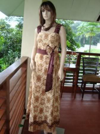 Batik :: Gaun Batik Prada Pita picture by achmadgustian