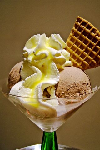 Yummy Ice cream dessert Pictures, Images and Photos